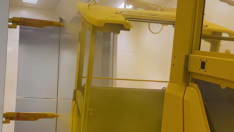 Recubrimiento Automático de Polvo Electrostático en MINGYU Heavy Industry